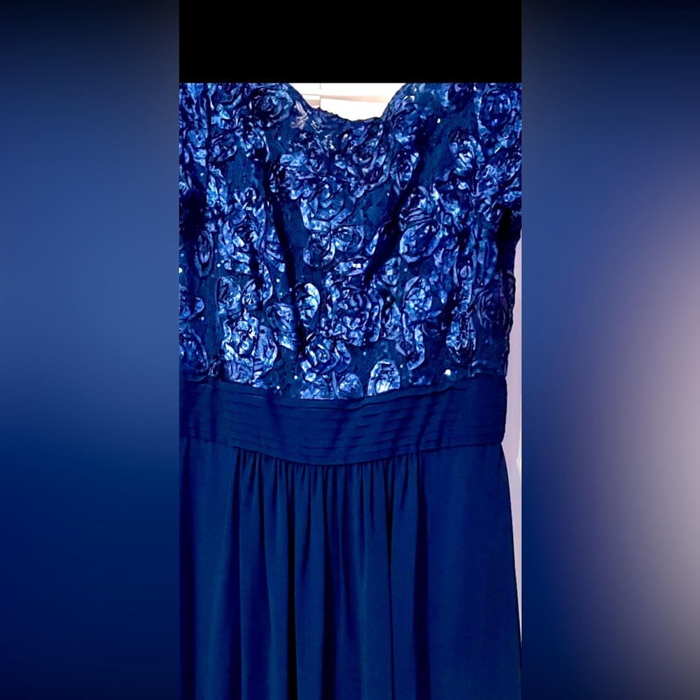 Formal/party/gown dress